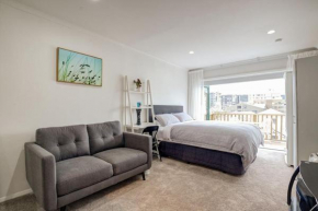 Cosy Central Studio, Wellington